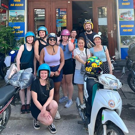 Ha Long Fancy Hostel With Vegetarian And Vegan Restaurant Extérieur photo
