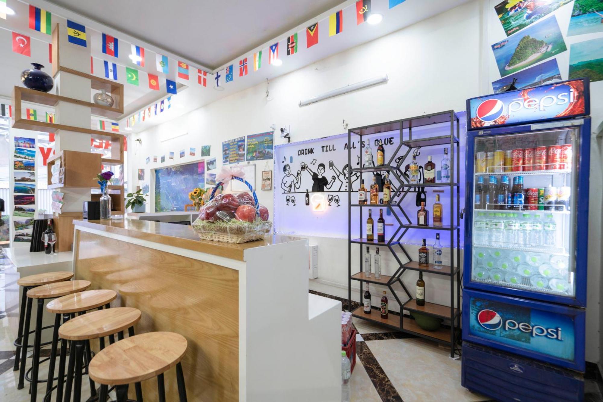 Ha Long Fancy Hostel With Vegetarian And Vegan Restaurant Extérieur photo