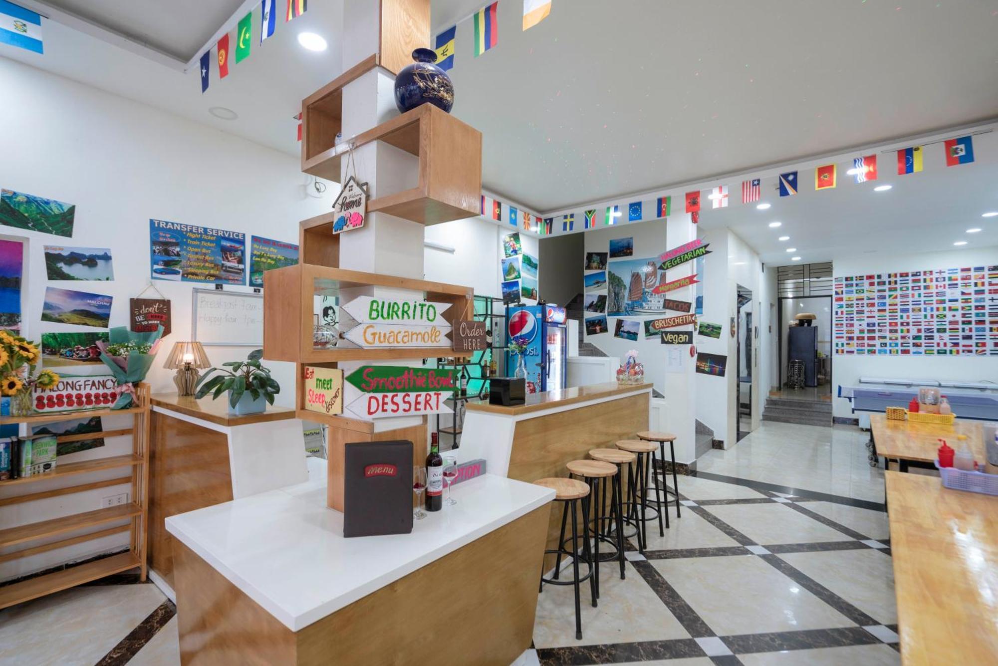 Ha Long Fancy Hostel With Vegetarian And Vegan Restaurant Extérieur photo